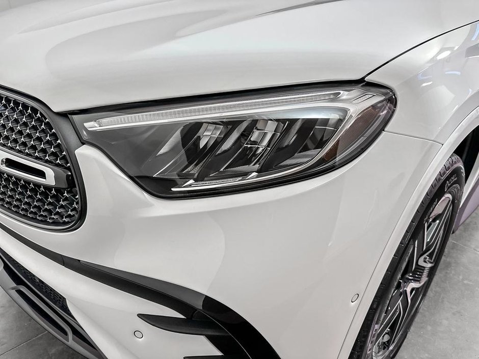 2026 Mercedes-Benz GLC 300 4MATIC SUV