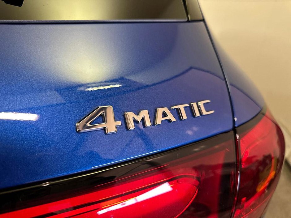 2026 Mercedes-Benz GLC 300 4MATIC SUV