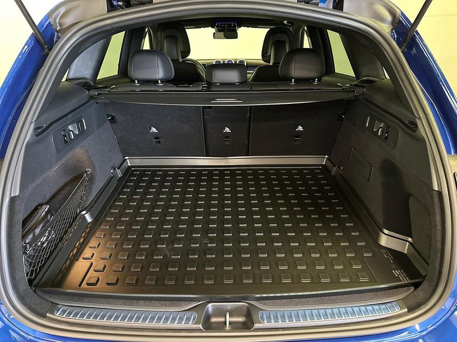 2026 Mercedes-Benz GLC 300 4MATIC SUV