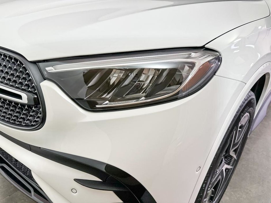 2026 Mercedes-Benz GLC 300 4MATIC SUV