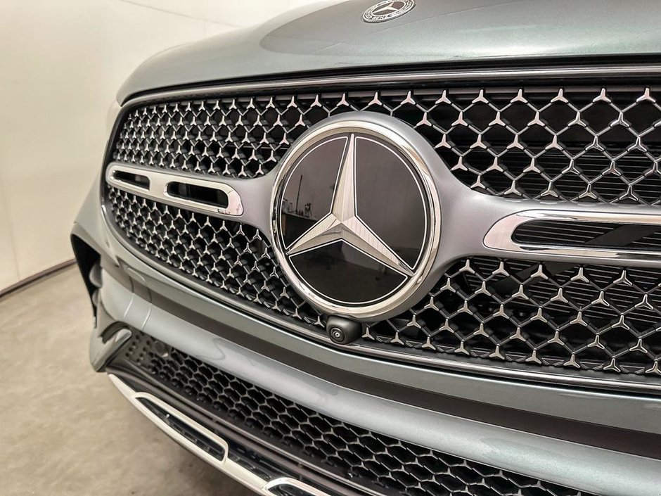 2026 Mercedes-Benz GLC 300 4MATIC SUV