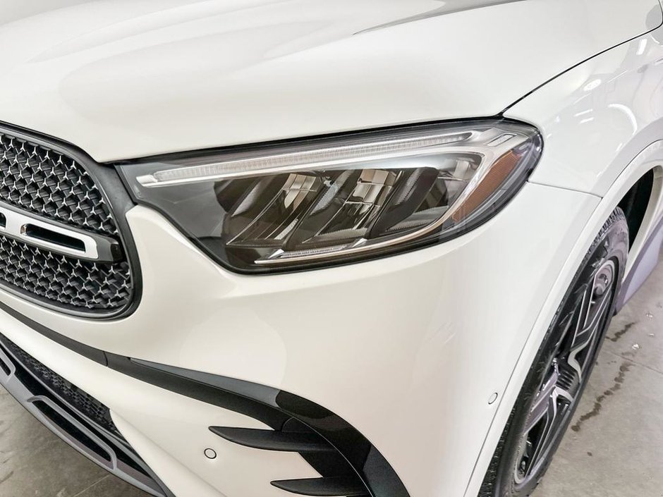 2026 Mercedes-Benz GLC 300