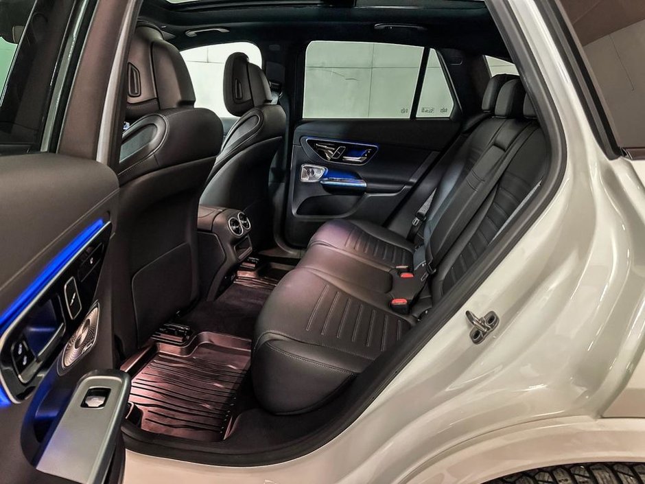 2026 Mercedes-Benz GLC 300