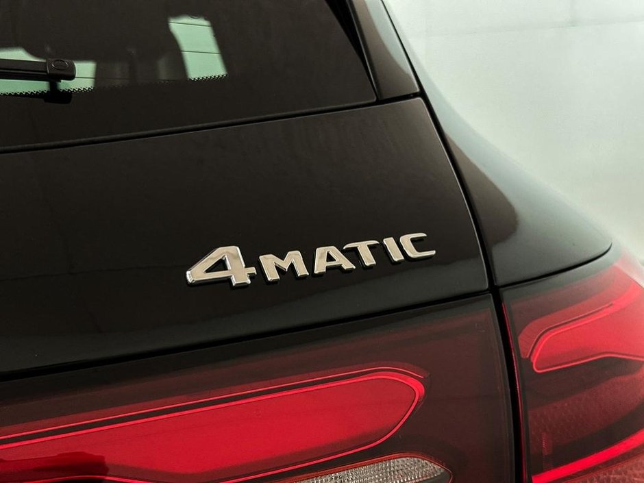 2026 Mercedes-Benz GLC 300 4MATIC SUV
