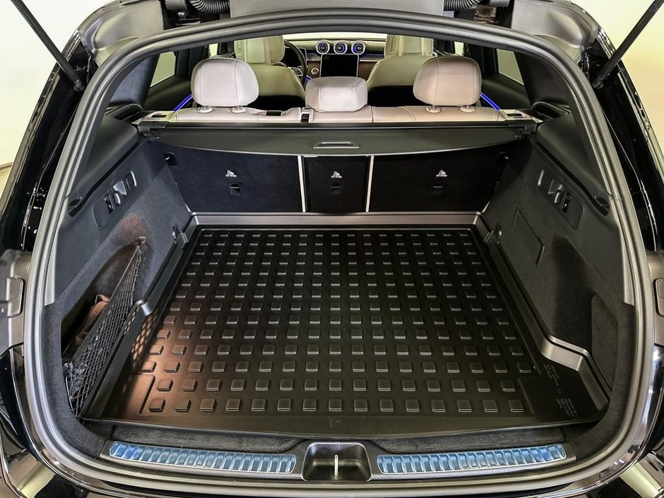 2026 Mercedes-Benz GLC 300 4MATIC SUV