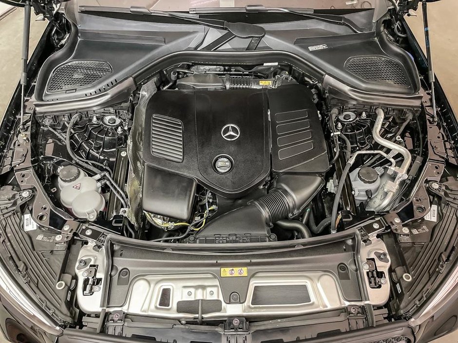 2026 Mercedes-Benz GLC 300 4MATIC SUV
