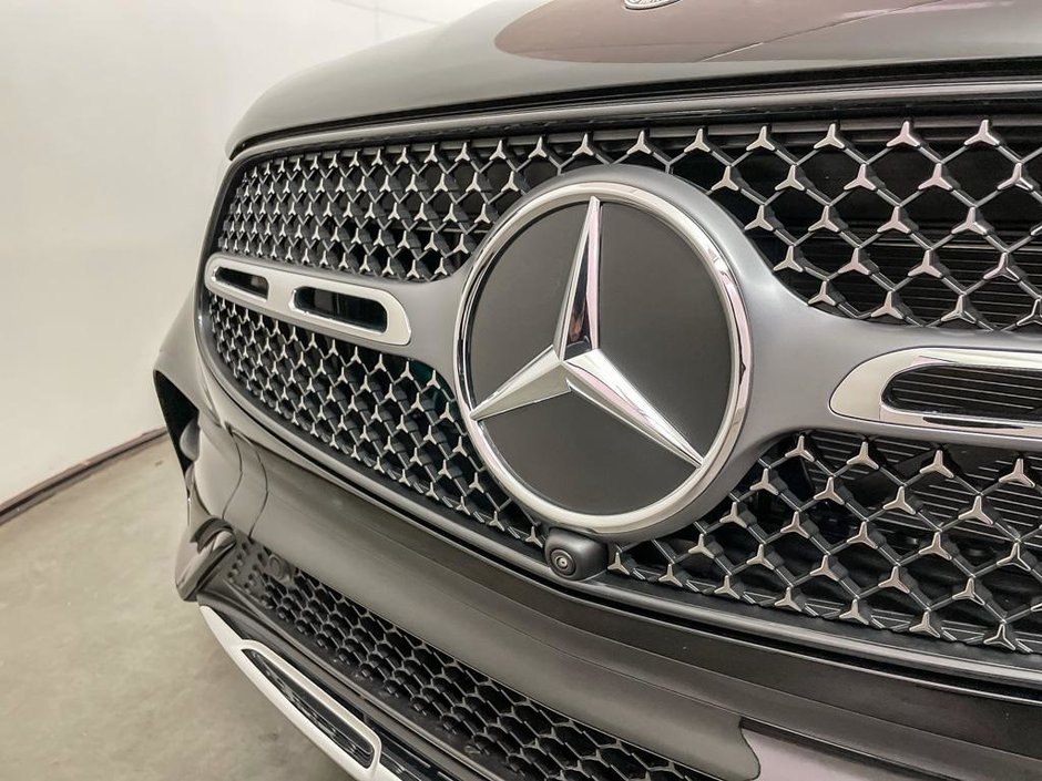 2026 Mercedes-Benz GLC 300 4MATIC SUV