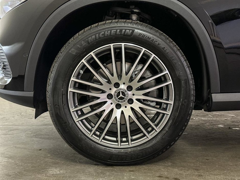2026 Mercedes-Benz GLC 300 4MATIC SUV
