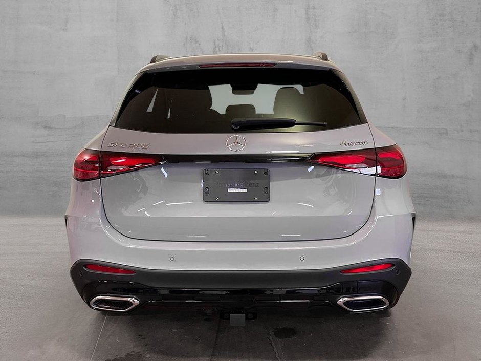 2026 Mercedes-Benz GLC 300 4MATIC SUV
