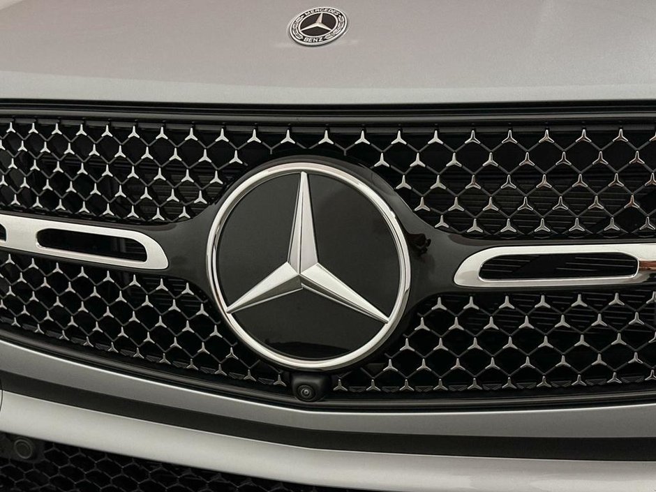 2026 Mercedes-Benz GLC 300 4MATIC SUV