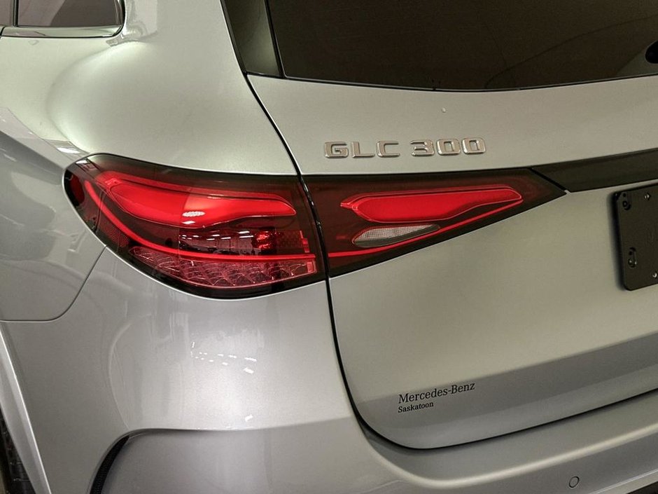 2026 Mercedes-Benz GLC 300 4MATIC SUV