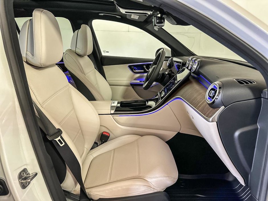 2026 Mercedes-Benz GLC 300 4MATIC SUV