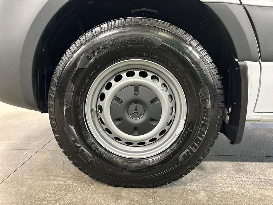 2026 Mercedes-Benz Sprinter 2500 144 Wheelbase High Roof RWD