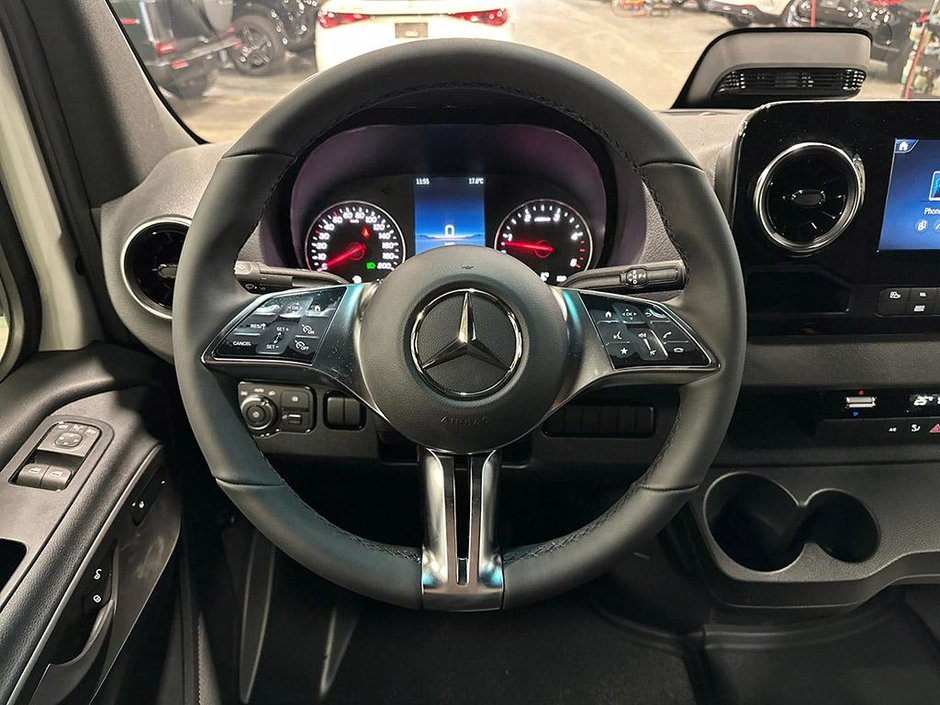 2026 Mercedes-Benz Sprinter 2500 144 Wheelbase High Roof RWD