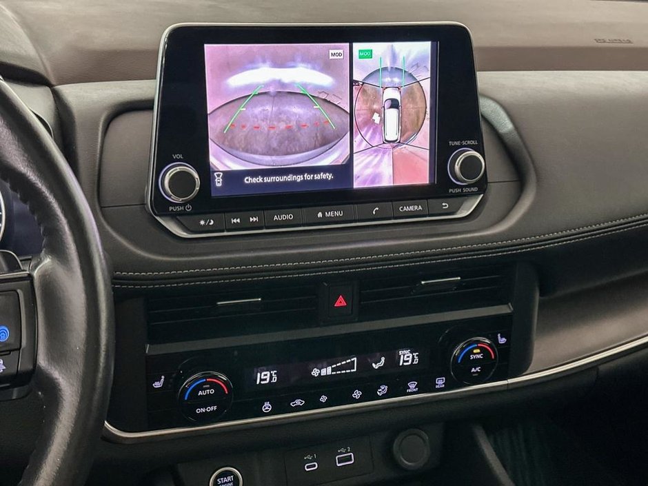 2023 Nissan Rogue SV Moonroof
