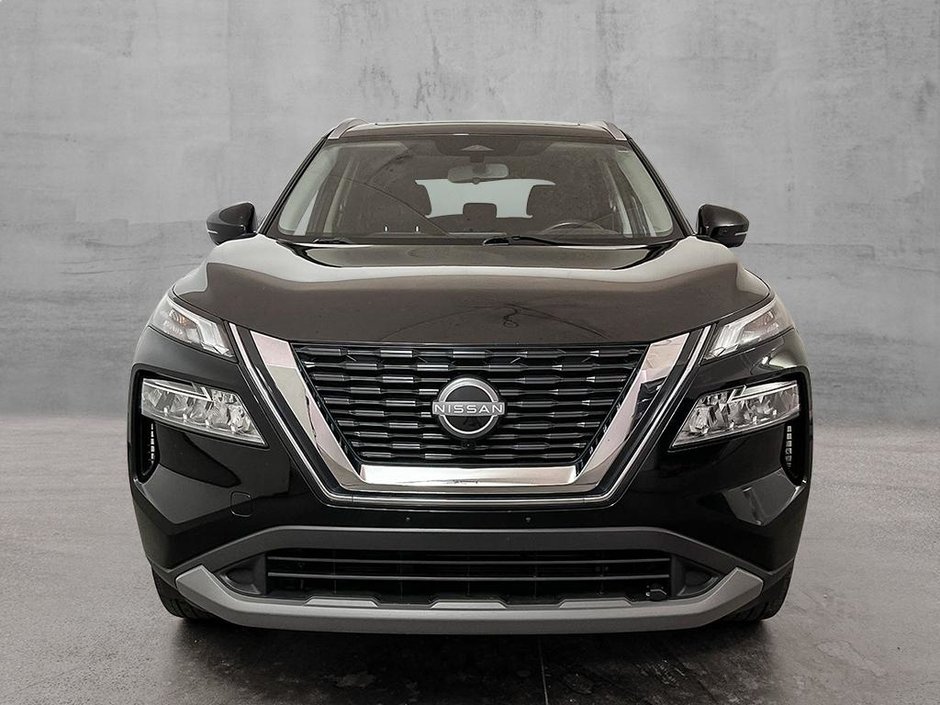 2023 Nissan Rogue SV Moonroof