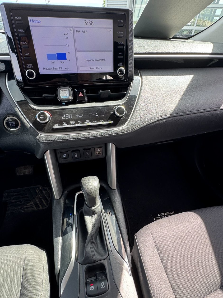 2022 Toyota Corolla Cross LE