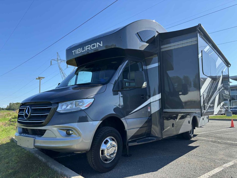 2020 Mercedes-Benz Sprinter Cab Chassis in Quebec, Quebec - w940px