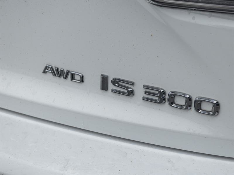 2019 Lexus IS 300 AWD IS 300-28