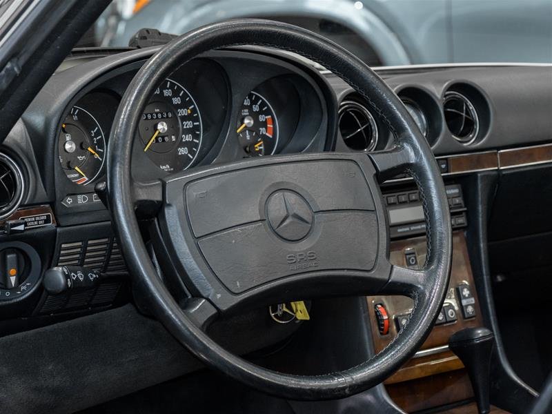 1989 Mercedes-Benz 560SL-18