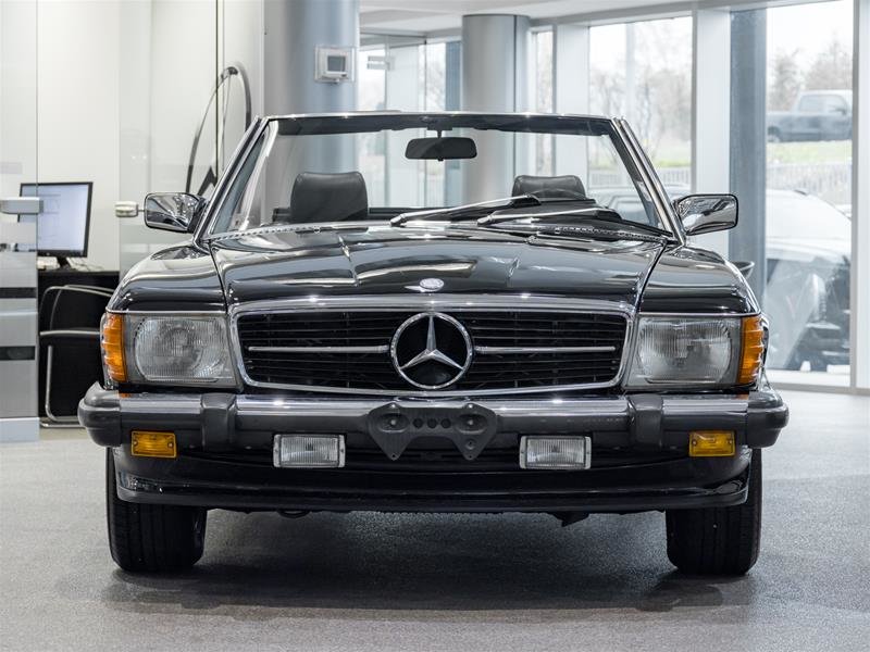 1989 Mercedes-Benz 560SL-1