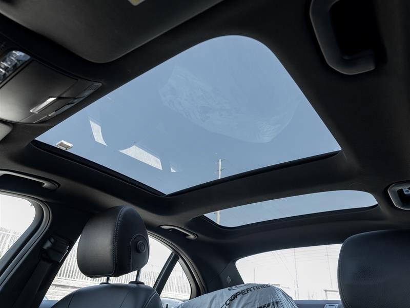 2017 Mercedes-Benz C300 4MATIC Sedan-3