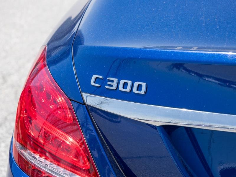 2017 Mercedes-Benz C300 4MATIC Sedan-10