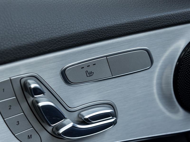 2017 Mercedes-Benz C300 4MATIC Sedan-17