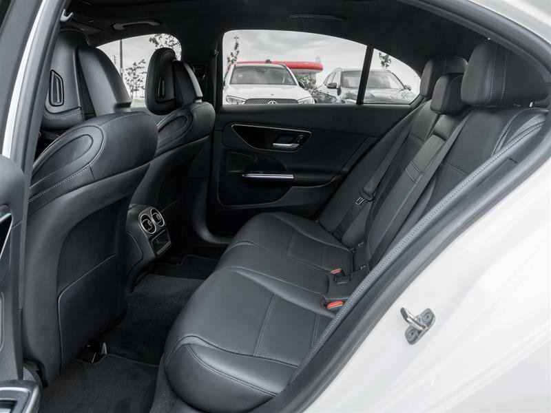 2023 Mercedes-Benz C300 4MATIC Sedan-27