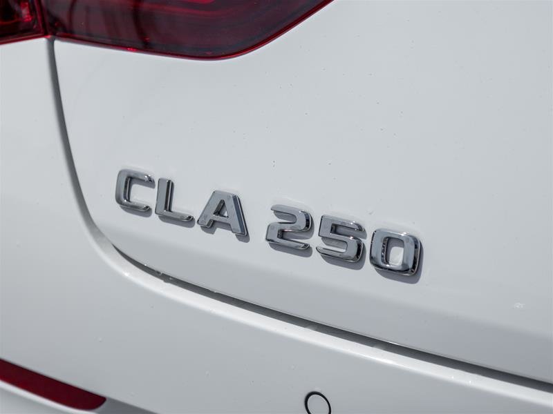 2024 Mercedes-Benz CLA 250 4MATIC-31