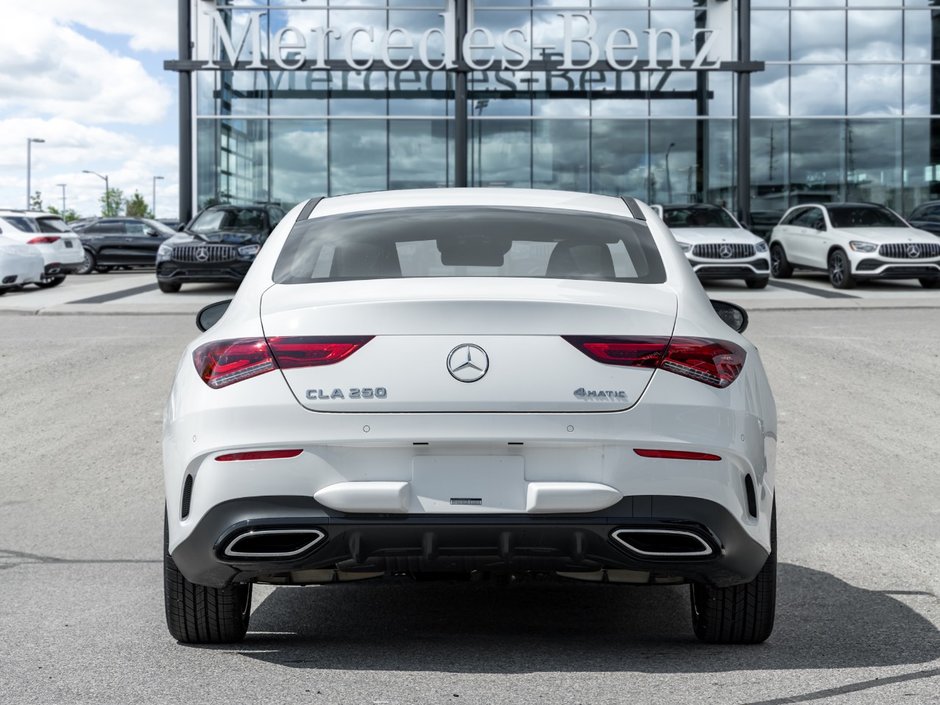 2023 Mercedes-Benz CLA250 4MATIC Coupe-17