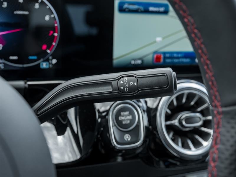 2025 Mercedes-Benz GLA250 4MATIC SUV-21