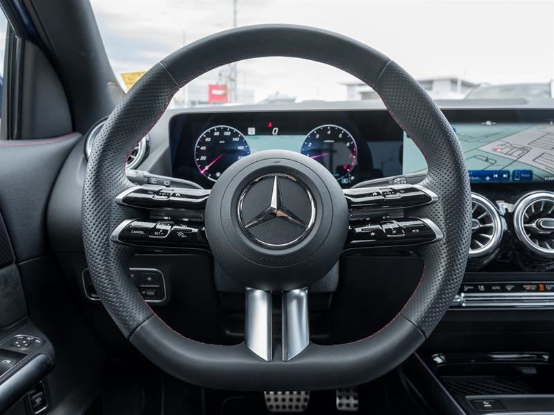 2025 Mercedes-Benz GLA250 4MATIC SUV-12