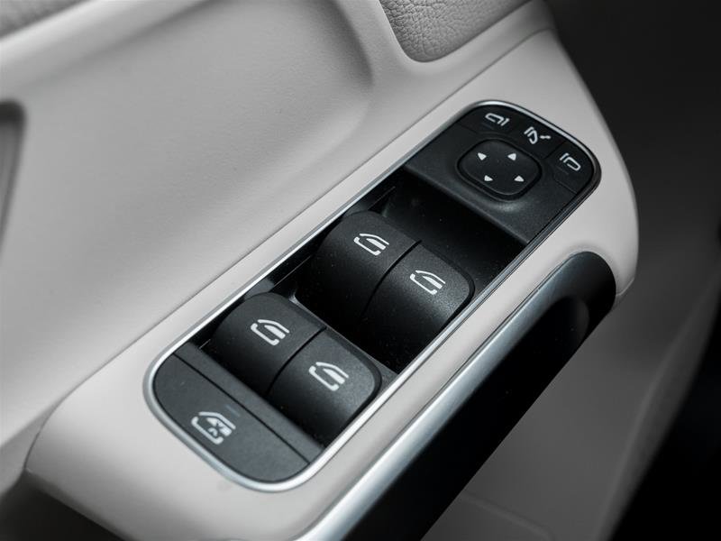 2021 Mercedes-Benz GLB250 4MATIC SUV-17