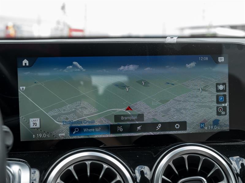 2021 Mercedes-Benz GLB250 4MATIC SUV-1