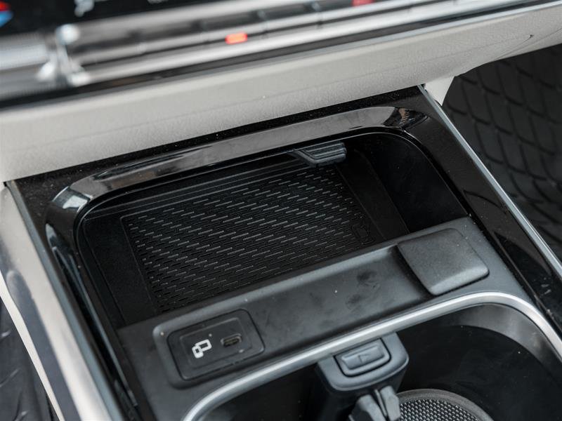 2021 Mercedes-Benz GLB250 4MATIC SUV-23
