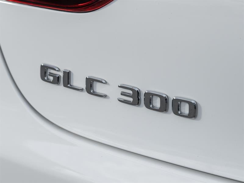 2023 Mercedes-Benz GLC Coupe 300 4MATIC-30