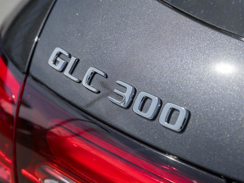 2024 Mercedes-Benz GLC 300 4MATIC-29