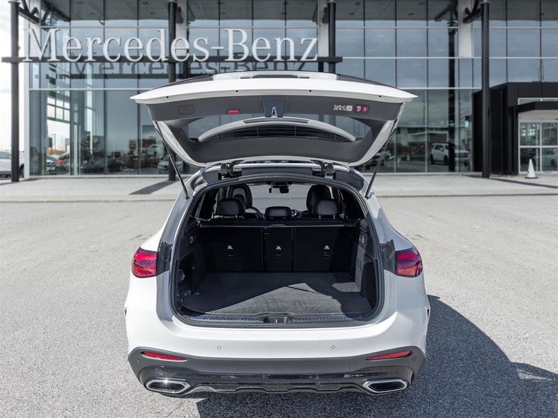 2024 Mercedes-Benz GLC300 4MATIC SUV-11