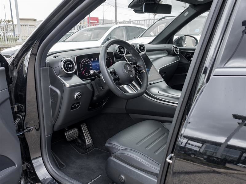 2024 Mercedes-Benz GLC300 4MATIC SUV-12