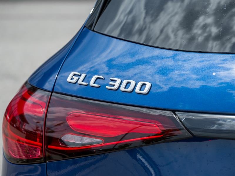 2024 Mercedes-Benz GLC300 4MATIC SUV-10
