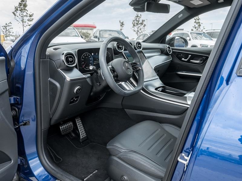 2024 Mercedes-Benz GLC300 4MATIC SUV-12
