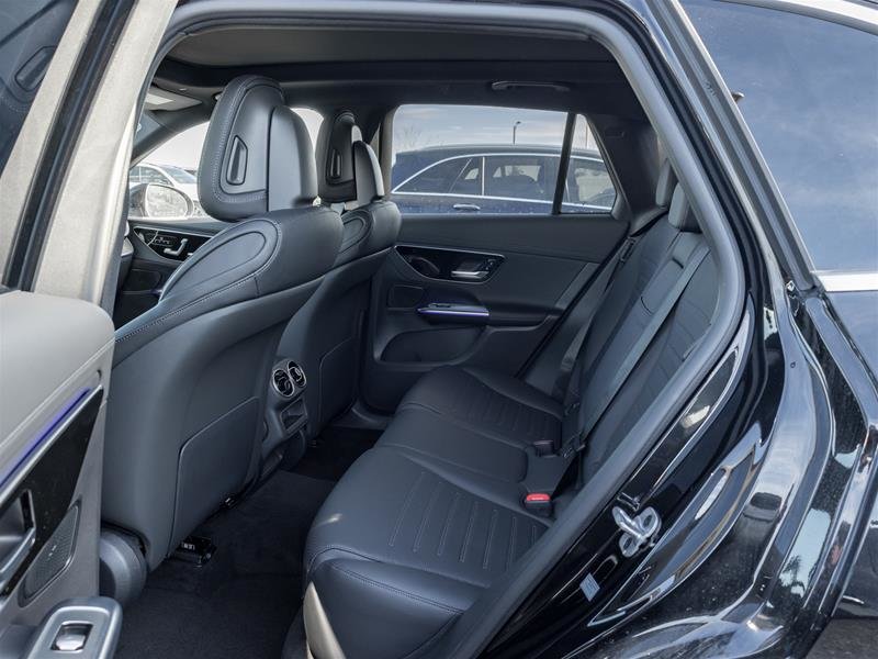 2025 Mercedes-Benz GLC300 4MATIC SUV-27
