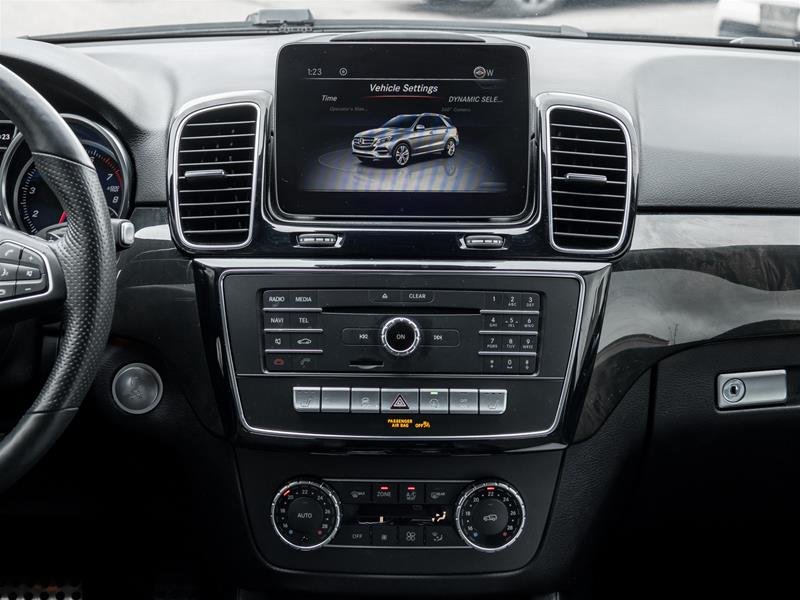2019 Mercedes-Benz GLE400 4MATIC SUV-31