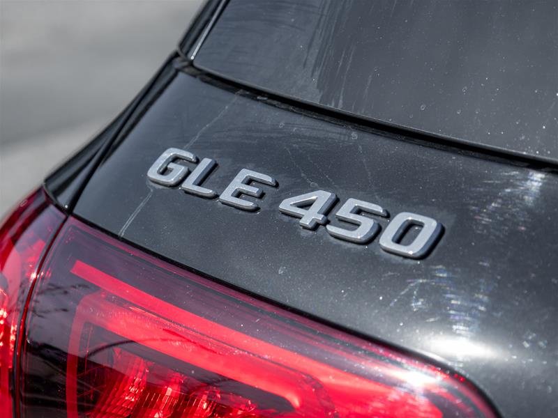 2022 Mercedes-Benz GLE450 4MATIC SUV-35