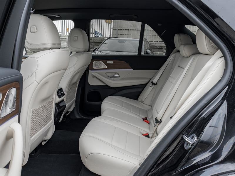 2022 Mercedes-Benz GLE450 4MATIC SUV-29