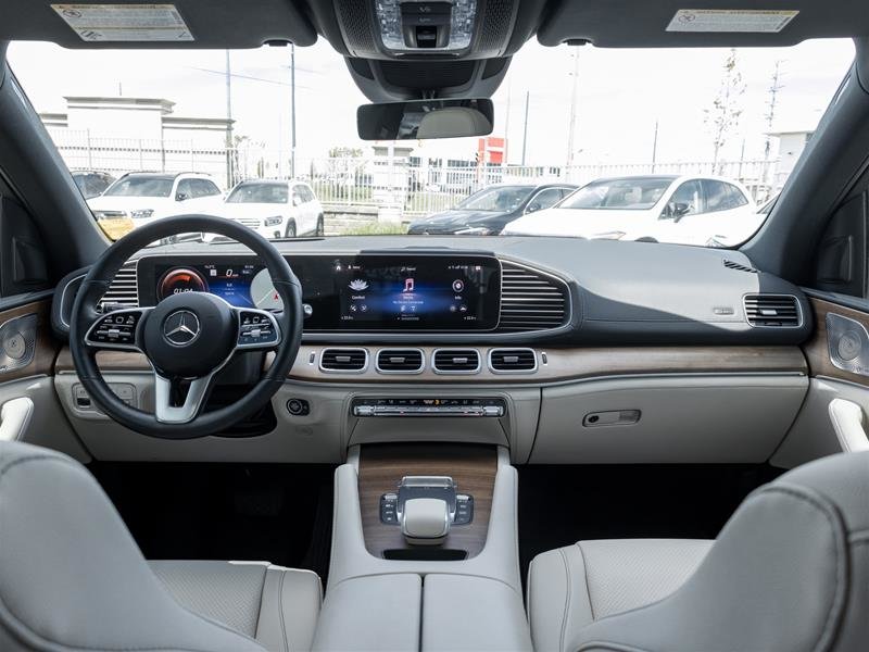 2022 Mercedes-Benz GLE450 4MATIC SUV-32