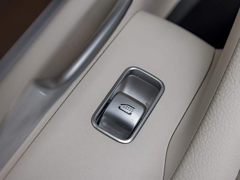 2024 Mercedes-Benz GLE450 4MATIC SUV-32