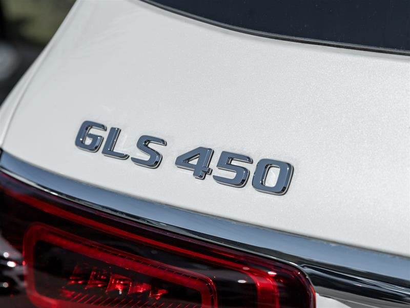 2023 Mercedes-Benz GLS 450 4MATIC-37