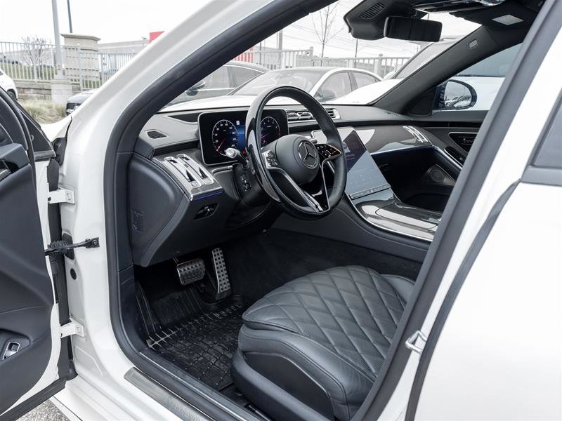 2023 Mercedes-Benz S580 4MATIC Sedan-12